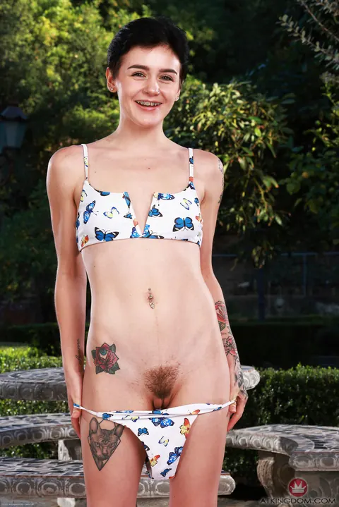 Rosalyn Sphinx: Petite Brunette Pulls Bikini Bottom Aside and Spreads Outdoors – photo 4 of 21