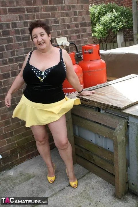 Kinky Carol: Curvy British Brunette Flashes Bikini and Panties on Patio – photo 8 of 16