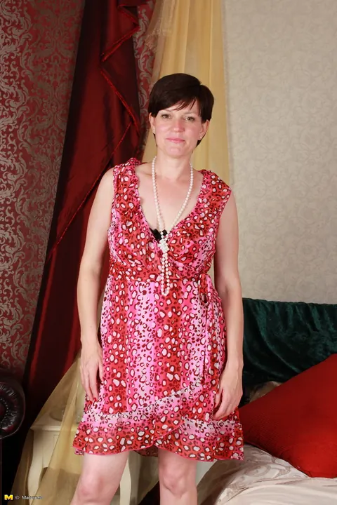 Thick Tattooed MILF in Lingerie Gets Undressed and Her Nipples Licked – photo 1 of 16