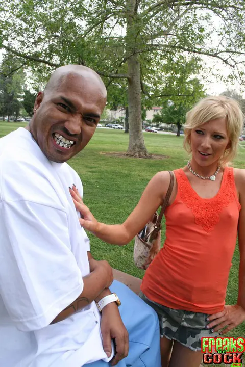 Alexa Lynn: Slim Blonde MILF Has Interracial Sex Outdoors and in a Car – photo 5 of 16