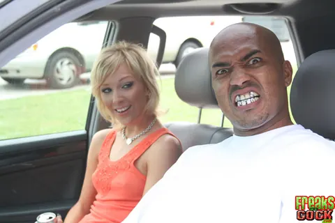 Alexa Lynn: Slim Blonde MILF Has Interracial Sex Outdoors and in a Car – photo 14 of 16