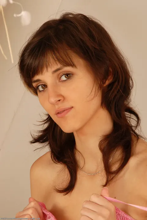 Slim Hairy Babe Undresses and Spreads Her Pussy – photo 5 of 21