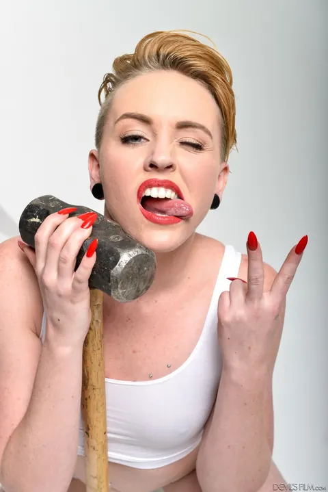 Miley May: Short-Haired Blonde in Panties Uses a Dildo on Herself – photo 14 of 15