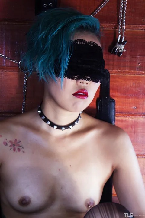 Sweet Julie: Slim Asian Brunette Submits to Bondage and Pussy Licking – photo 2 of 21