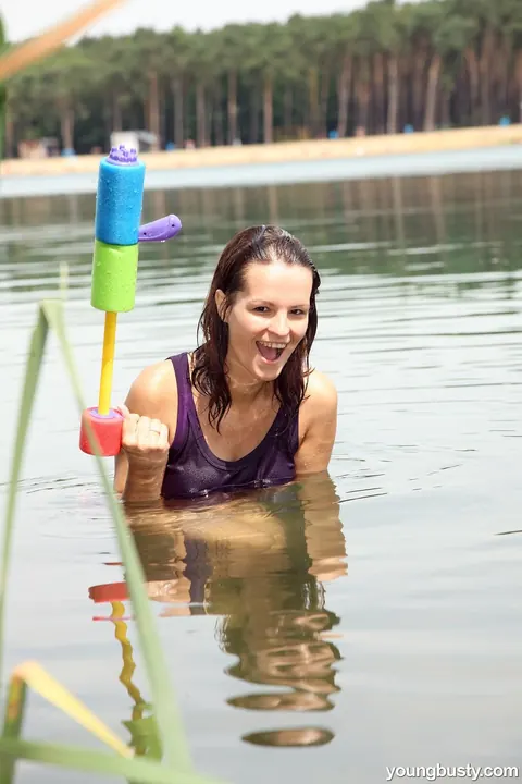 Rita Peach: Slim Curvy Brunette Sucks and Strokes a Man Outdoors – photo 2 of 18