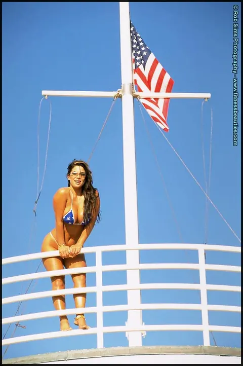 Brandy Dahl: Thick Mature Brunette with Big Tits Poses in a Bikini on the Beach – photo 1 of 15