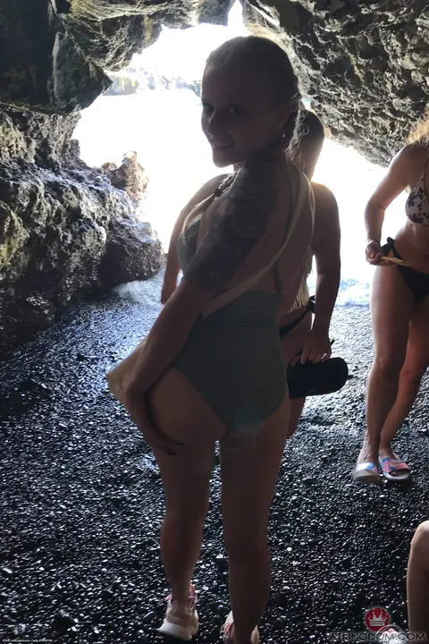 Paris White: Petite Blonde Poses in a Bikini and Panties Before Going Nude – photo 20 of 21