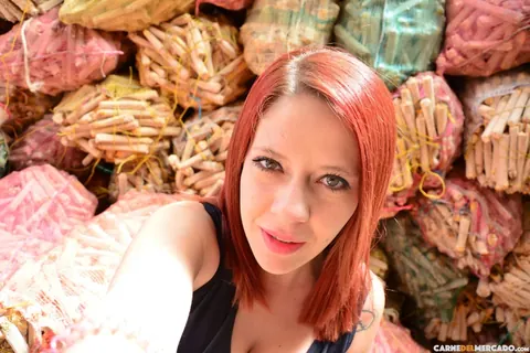 Yuly Perdomo: Redhead Latina Shows Natural Tits and Tattoo Outdoors – photo 2 of 17