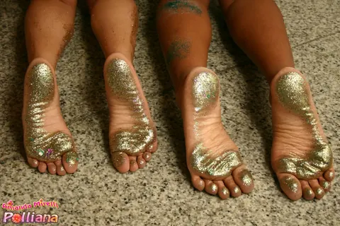 Miranda Mirelli: Thick Brunette Latina and Friend Kiss While Covered in Glitter – photo 13 of 16