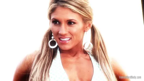 Abby Marie: Blonde MILF with Enhanced Tits Flexes Fit Physique Outdoors – photo 12 of 21