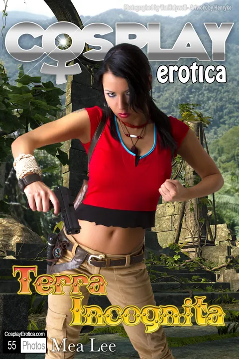 Mea Lee: Thick Latina Brunette in Cosplay Shows Off Her Big Tits – photo 1 of 12
