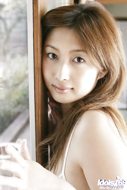 Mio Kimori: Asian Babe with Big Natural Tits Spreads Her Hairy Pussy – photo 8 of 14
