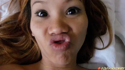 Slim Asian Babe Kisses and Fucks Her Partner – photo 18 of 21