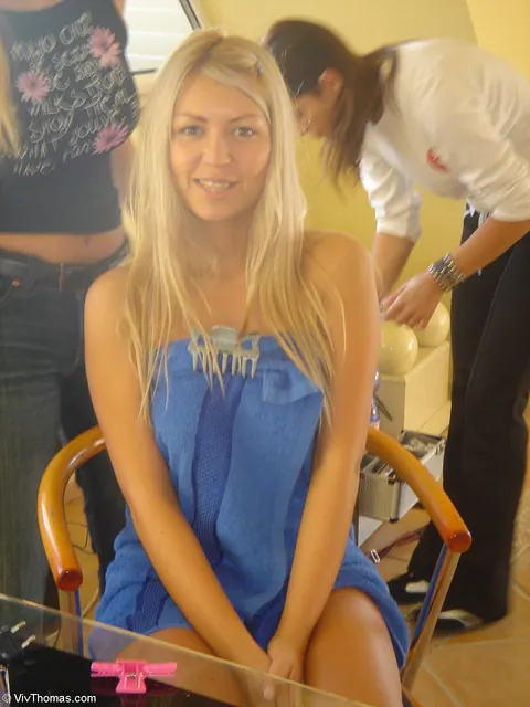 Anette Dawn & Eve Angel: Tall Blonde MILF in Lesbian Backstage Play – photo 6 of 16