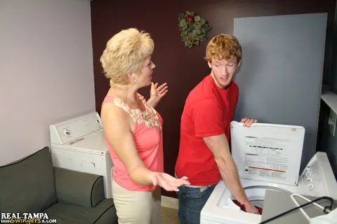 Mature Blonde in Glasses Gives a Blowjob – photo 1 of 21