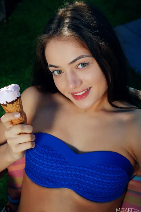 Angely Grace: Ukrainian Brunette in a Bikini and Panties Spreads Her Pussy – photo 5 of 21
