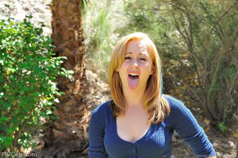Blonde PAWG Flashes Her Pussy in Public Wearing Glasses – photo 14 of 20