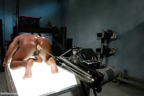 Two Men Fuck with a Toy and Kiss – photo 15 of 19