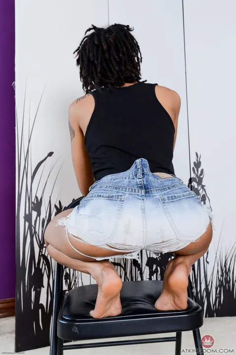 Indie Cass: Petite Ebony Brunette Shows Her Hairy Pussy and Anal Gape – photo 3 of 21