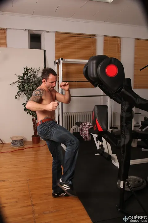 Roxy Lane & Shana Lane: Tattooed Brunette Joins a Gym Threesome – photo 1 of 21