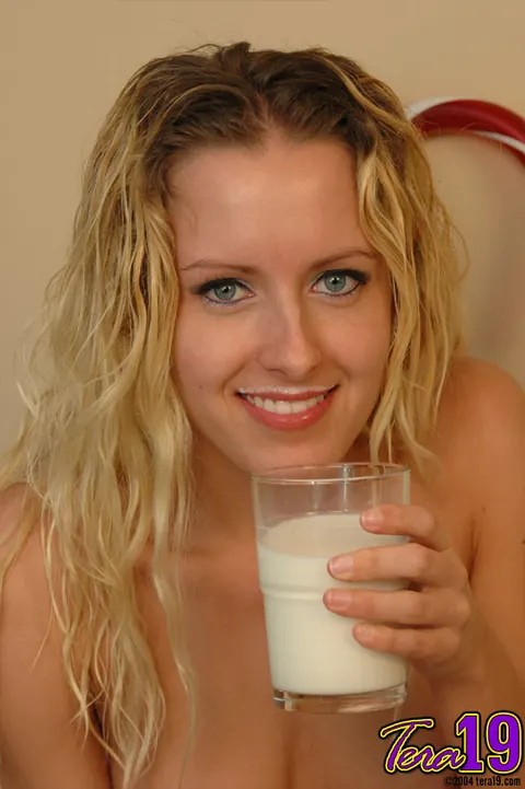 Blonde PAWG in Panties Spreads with Milk and Cookies – photo 10 of 12