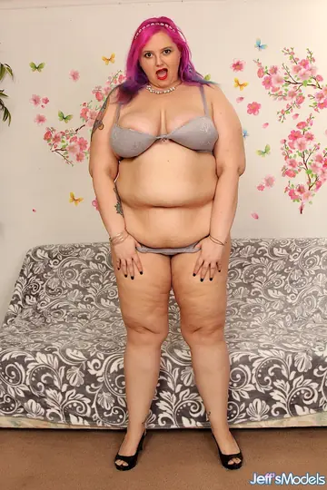 BBW Redhead Strips Off Her Lingerie for Toy Play