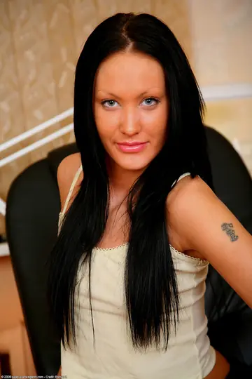 Woman Strips Naked and Poses to Display Her Body