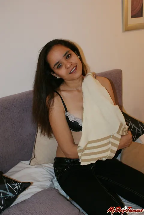 Jasmine Mathur: Indian Brunette Strips Out of Her Lingerie on the Bed – photo 5 of 12