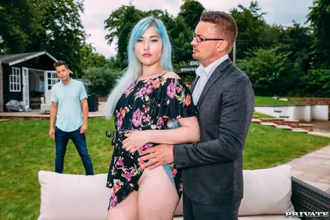 Misha Mayfair: Tall European Takes Double Penetration Outdoors in a Skirt – photo 9 of 21
