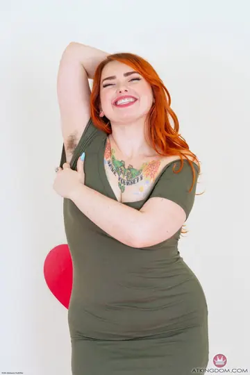 Curvy Redhead Lifts Her Skirt and Spreads Her Hairy Pussy
