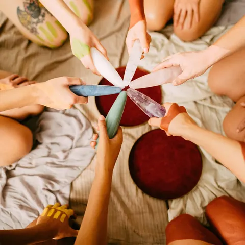 Julia Roca: Blonde and Brunette Asian Women Play with a Dildo in a Group – photo 4 of 17