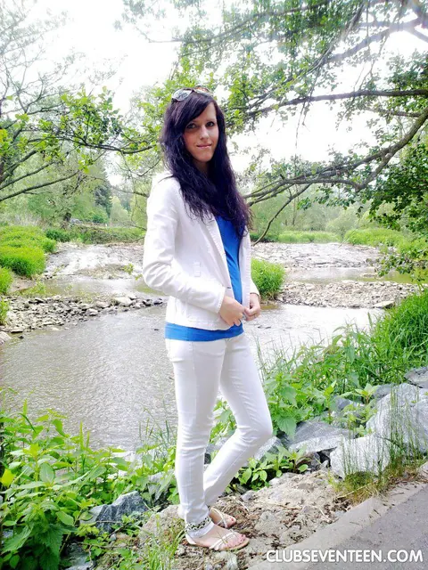 Brunette MILF Undresses and Poses Outdoors – photo 4 of 20