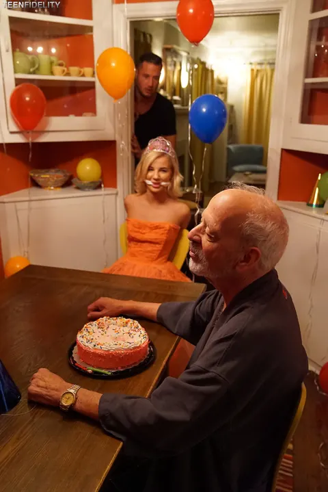 Bella Rose: Petite British MILF Has a Birthday Threesome – photo 1 of 21