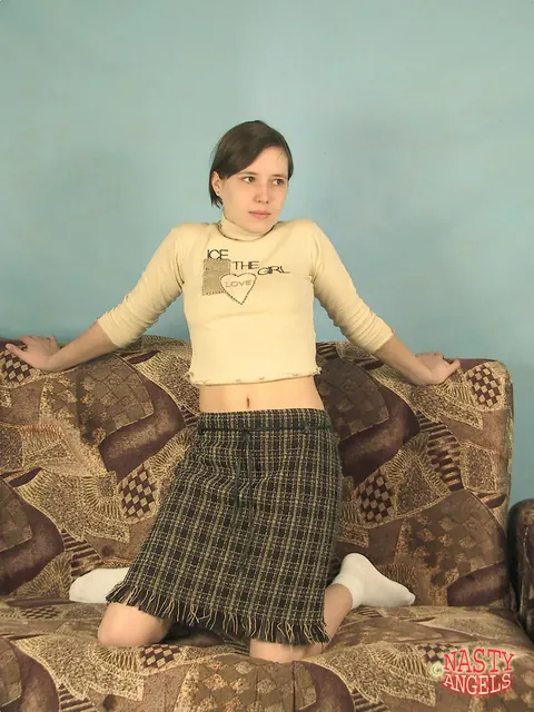 Amateur in Socks Strips Off Her Plaid Skirt and Spreads Her Pussy – photo 1 of 20