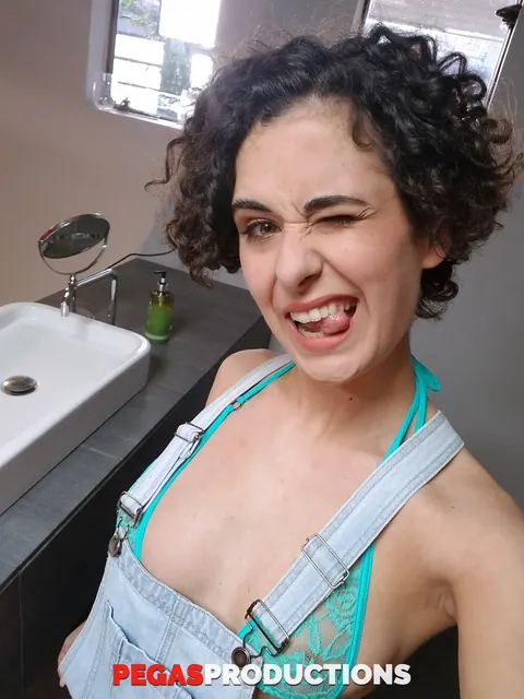 PAWG in Glasses Takes Anal in the Bathroom – photo 16 of 20