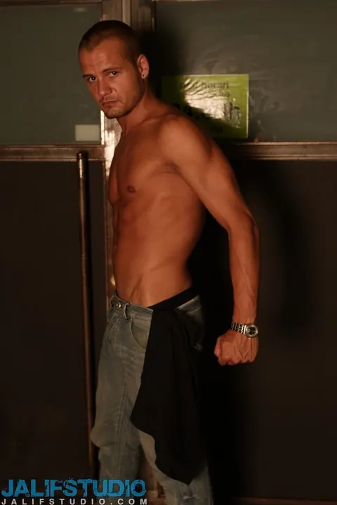 Lean Man Strips Nude and Shows Off His Big Cock – photo 8 of 21