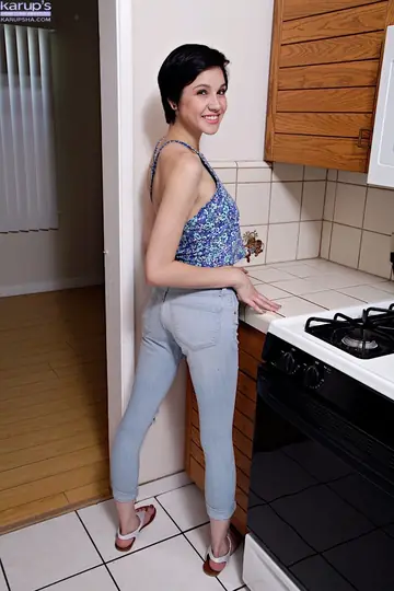 PAWG Tattooed Brunette Strips Off Her Jeans and Toys Her Trimmed Pussy