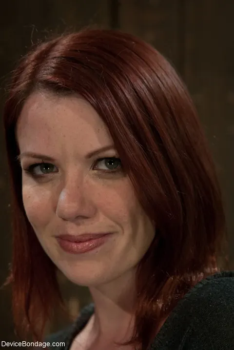 Lilla Katt: Redhead Bound to Metal Frame and Toyed with a Vibrator – photo 2 of 21