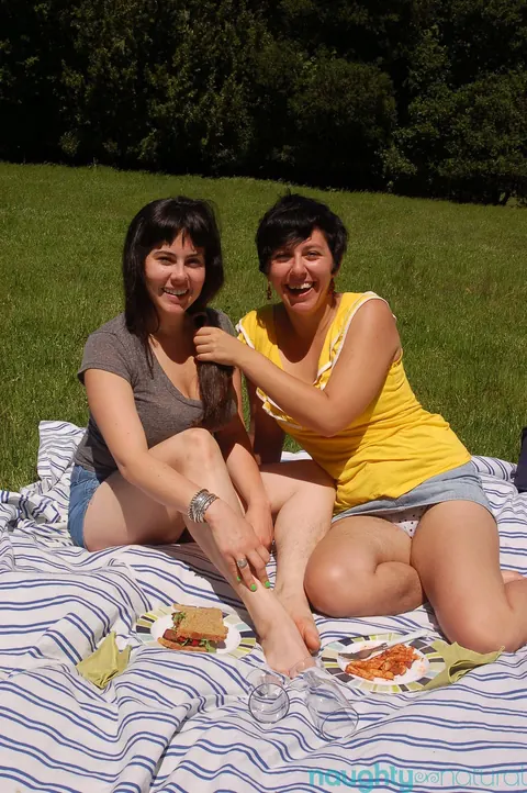 Nikki Silver: Busty Hairy Brunette Embraces Her Partner Nude at a Picnic – photo 6 of 21