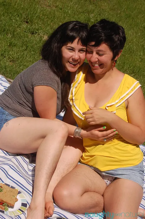 Nikki Silver: Busty Hairy Brunette Embraces Her Partner Nude at a Picnic – photo 7 of 21