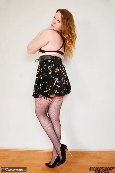 Rachel Rose: Latina BBW in a Skirt and Stockings Pulls Top Down to Bare Her Small Tits – photo 10 of 16