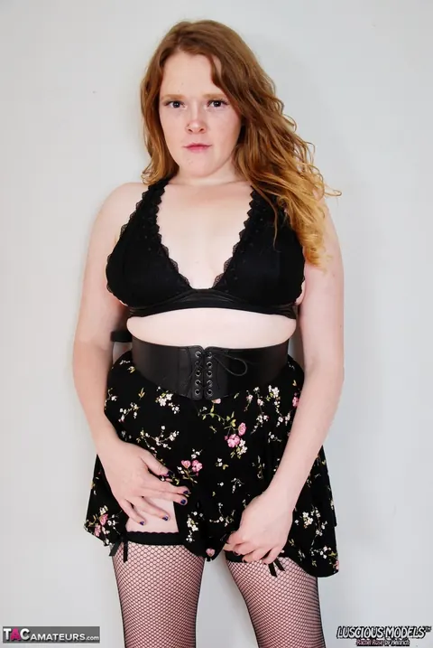 Rachel Rose: Latina BBW in a Skirt and Stockings Pulls Top Down to Bare Her Small Tits – photo 5 of 16