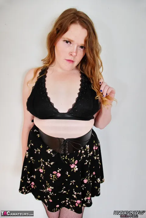 Rachel Rose: Latina BBW in a Skirt and Stockings Pulls Top Down to Bare Her Small Tits – photo 11 of 16