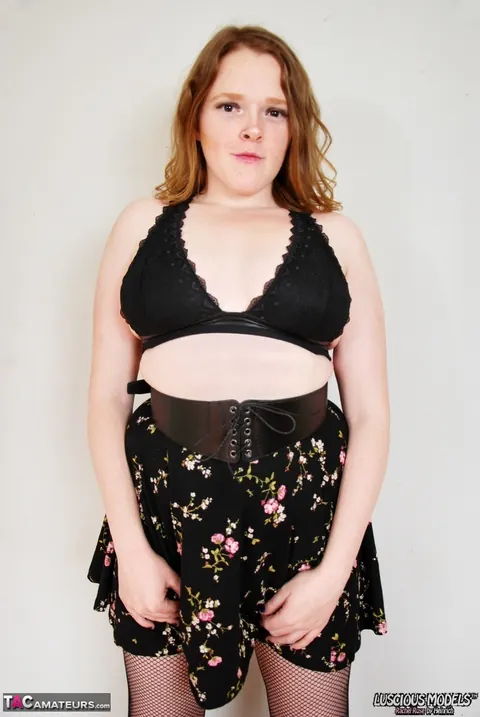 Rachel Rose: Latina BBW in a Skirt and Stockings Pulls Top Down to Bare Her Small Tits – photo 8 of 16