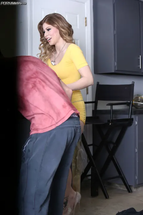 Brooklyn Lee: Blonde MILF Strips Out of Her Yellow Dress for a Threesome – photo 1 of 17