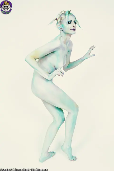 Pale Blonde Strips Out of Her Cosplay Costume for Modelling Gig – photo 8 of 15
