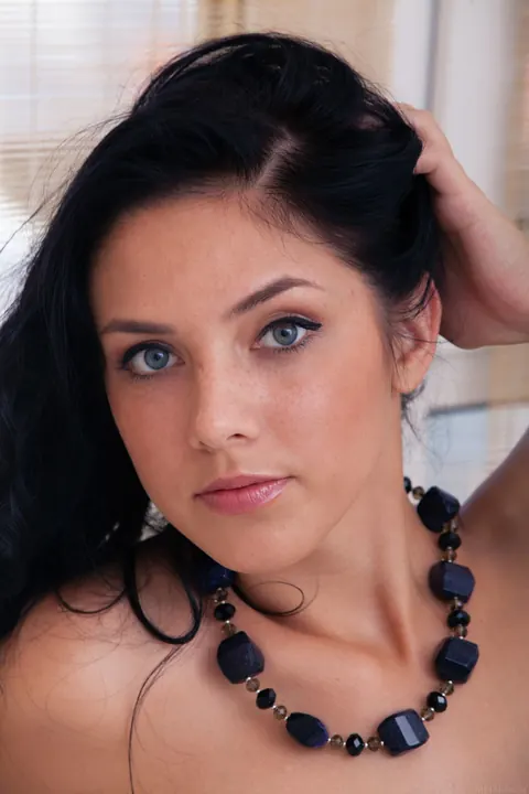 Kantata: Brunette with Natural Tits Poses Nude in a Photo Shoot – photo 19 of 21