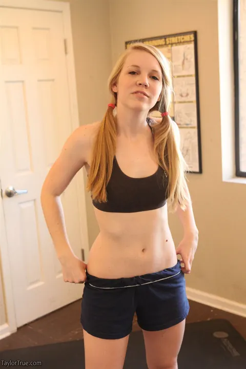 Taylor True: Blonde in Pigtails Bares Her Ass in the Gym – photo 4 of 15