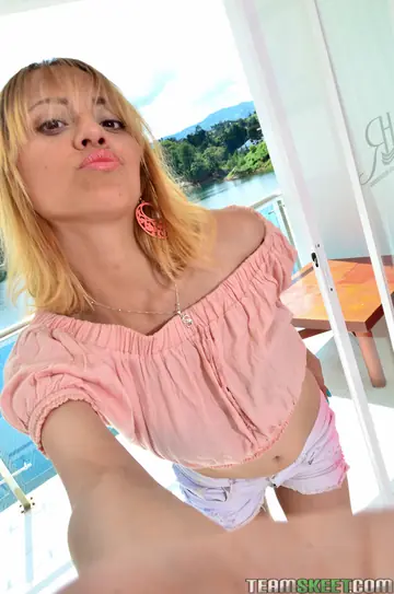 Blonde Latina Strips Off Her Shorts and Spreads Her Legs Outdoors