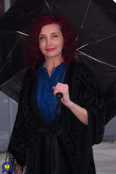 Zinnia Blue: European Redhead MILF Fingers Herself in Stockings Outdoors – photo 14 of 16